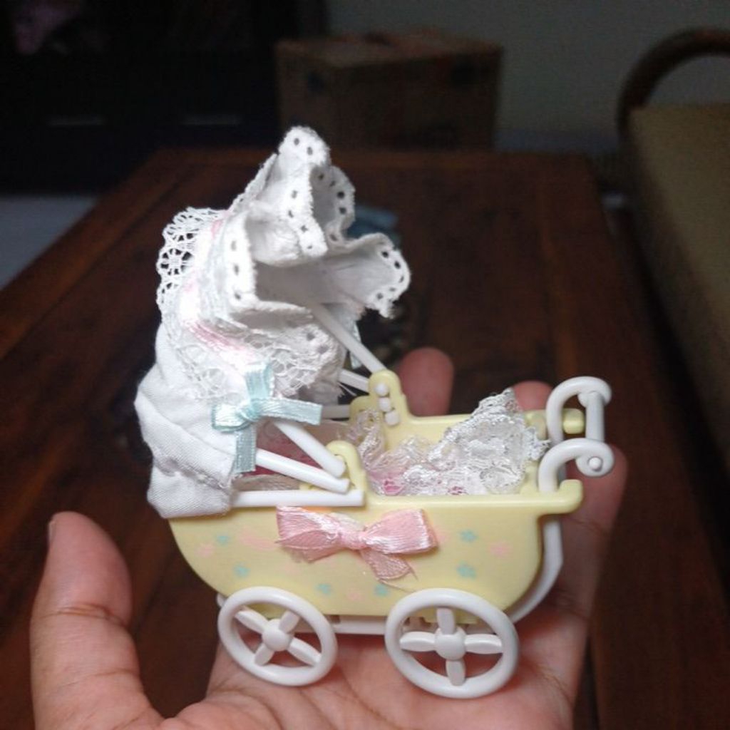 Sylvanian families vintage stroller