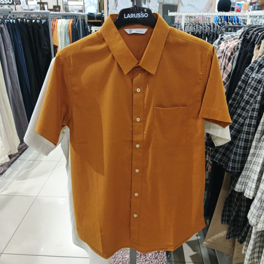 LARUSSO KEMEJA POLOS LENGAN PENDEK PRIA ORIGINAL