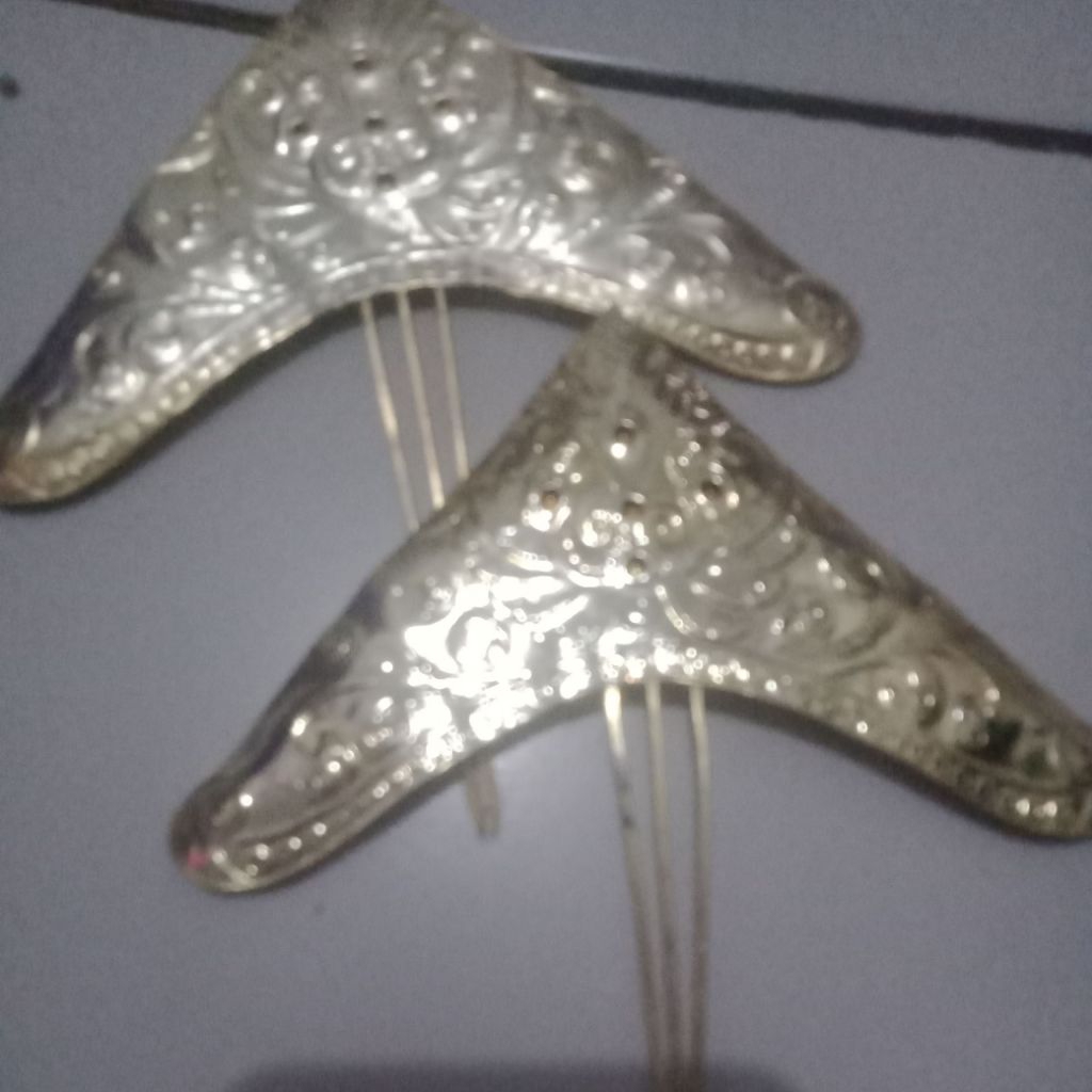 Asesoris rambut/tusuk konde preloved