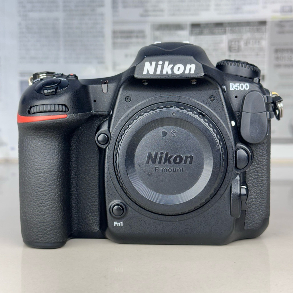 Nikon D500