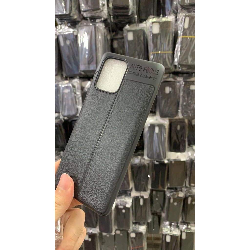 Softcase/Casing REALME C12-C15-C17-C20-C21-C21Y-C25-autofocus polos hitam silikon