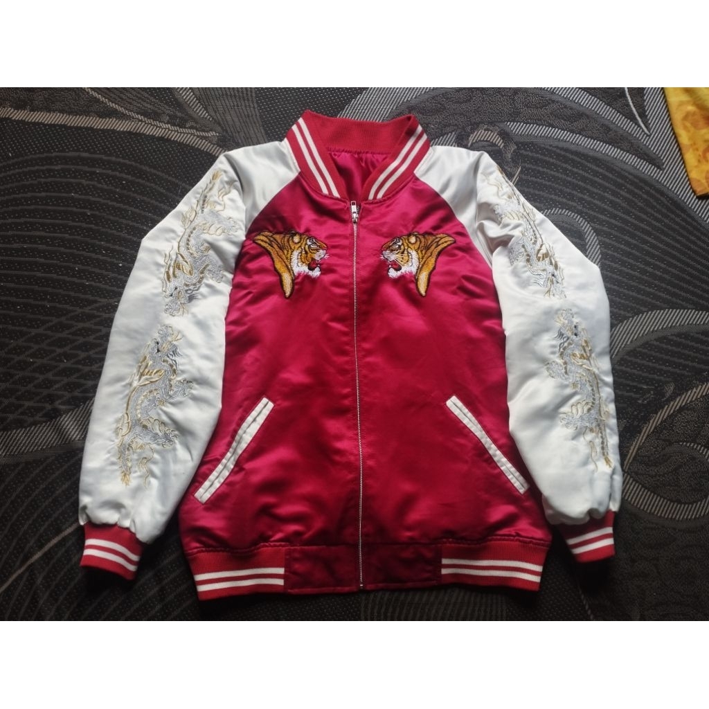 Sukajan Tora Bamboo Yokosuka Merah Satin Full Bordir