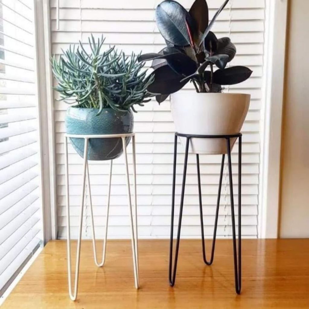 Standing besi pot bunga | Tempat pot bunga kaki V