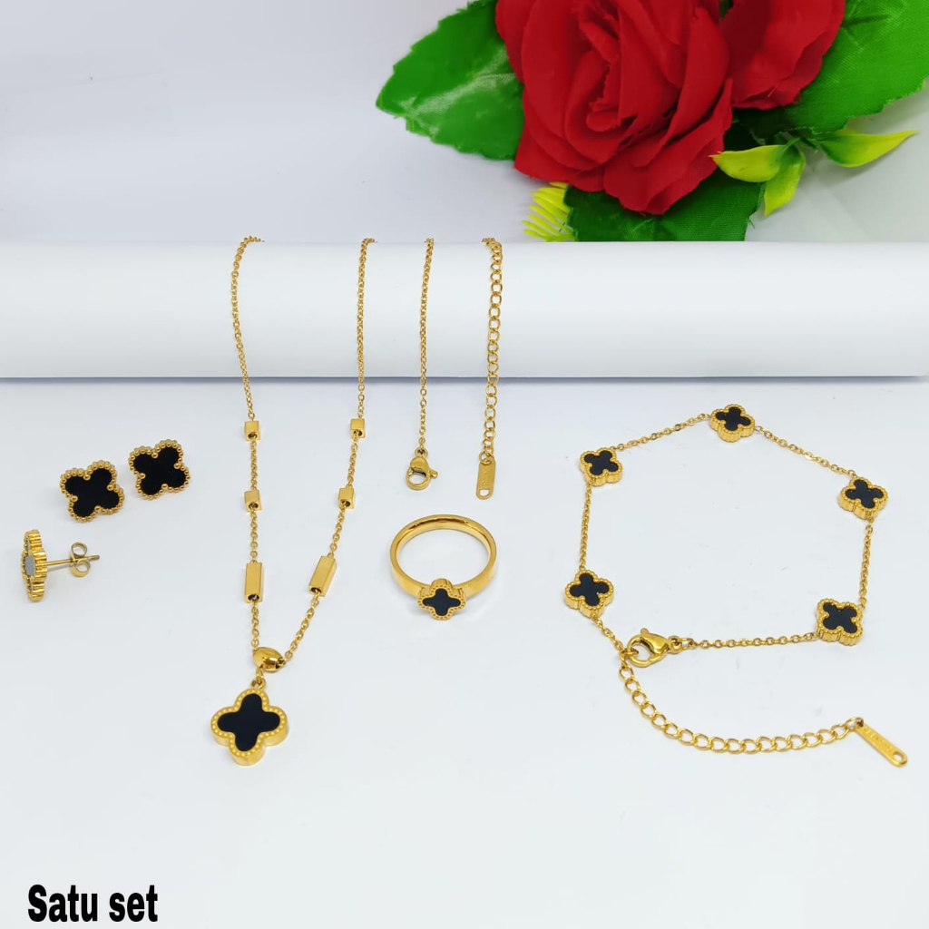 Set Perhiasan Titanium WANITA TERKINI ANTI KARAT DAN ANTI LUNTUR / 1 set perhiasan titanium anti kar