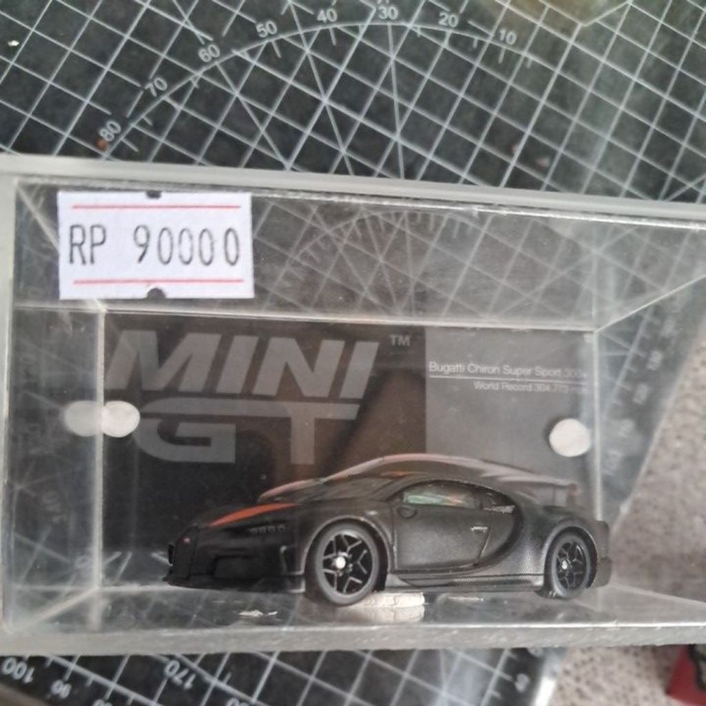 Minigt Bugatti chiron super sport