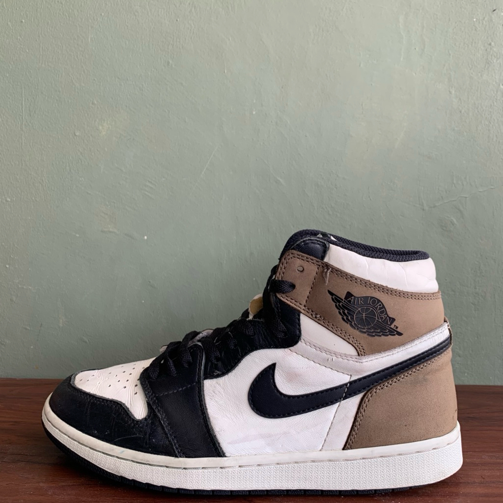 Air Jordan 1 Retro High OG Dark Mocha Second Size 43