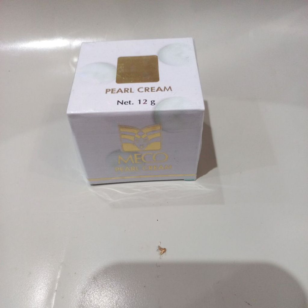 MECO PEARL CREAM/1 Pcs/ Pelembab Wajah/ Mencerahkan/ Pencerah