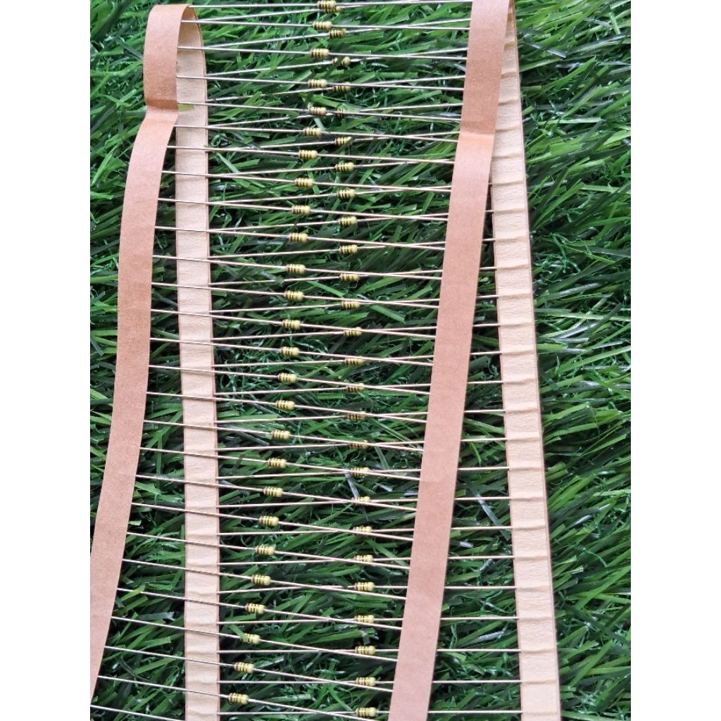 kapasitor 10 pf 50v axial