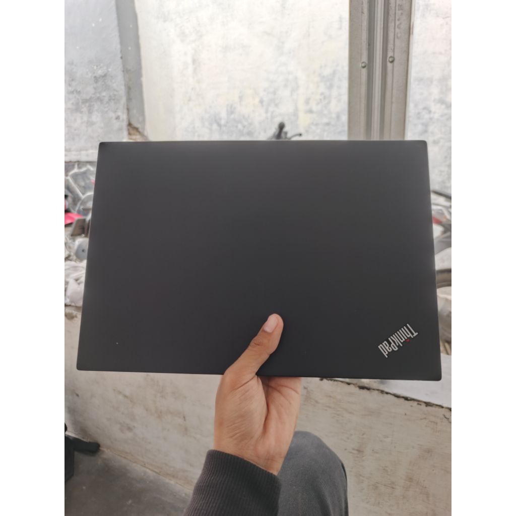 ThinkPad T495 Ryzen 5 3500u Vega 8