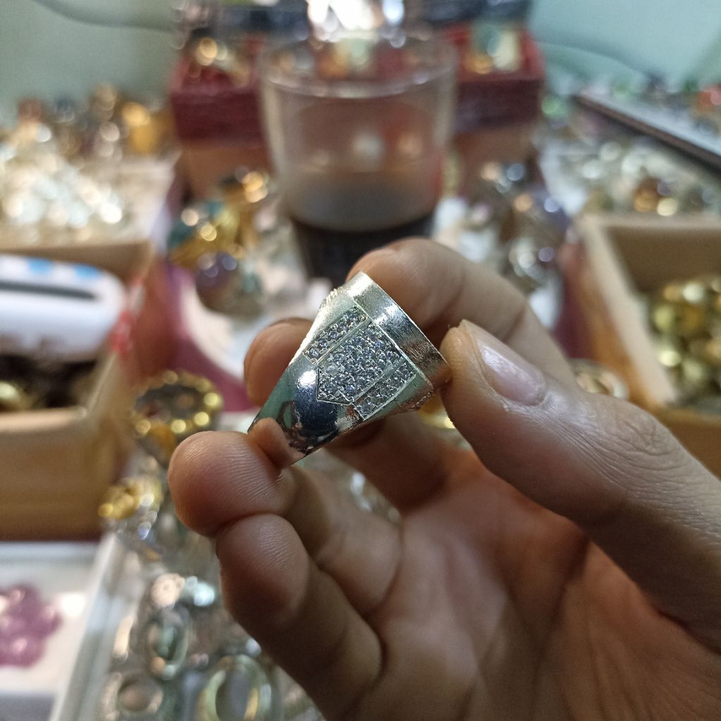 CINCIN/RING/EMBAN BATU AKIK DAN PERMATA DIMENSI 17x15 FULL ZIRCON MEWAH BAHAN KUNINGAN SARI SUPER+CR