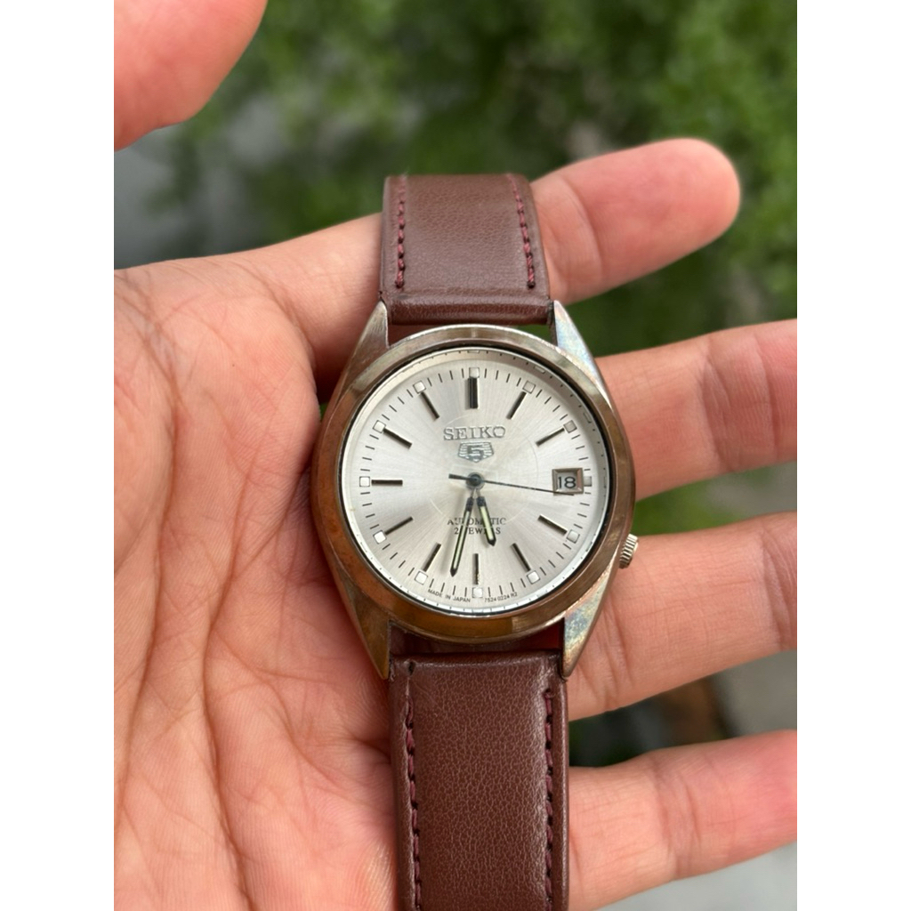 Seiko 5 Automatic manual winding