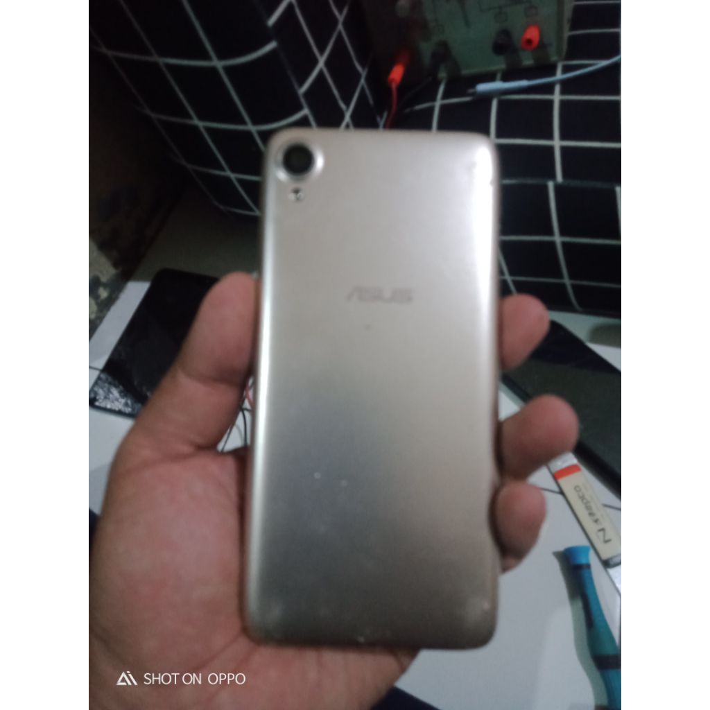 mesin baterai Asus Zenfone live l1 normal