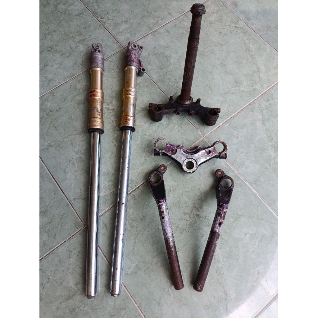 SHOCK DEPAN SATRIA FU ORIGINAL COPOTAN BOTTOM VARIASI
