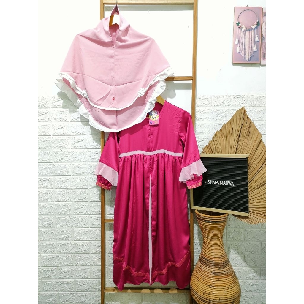 set kerudung + gamis anak Bani batuta