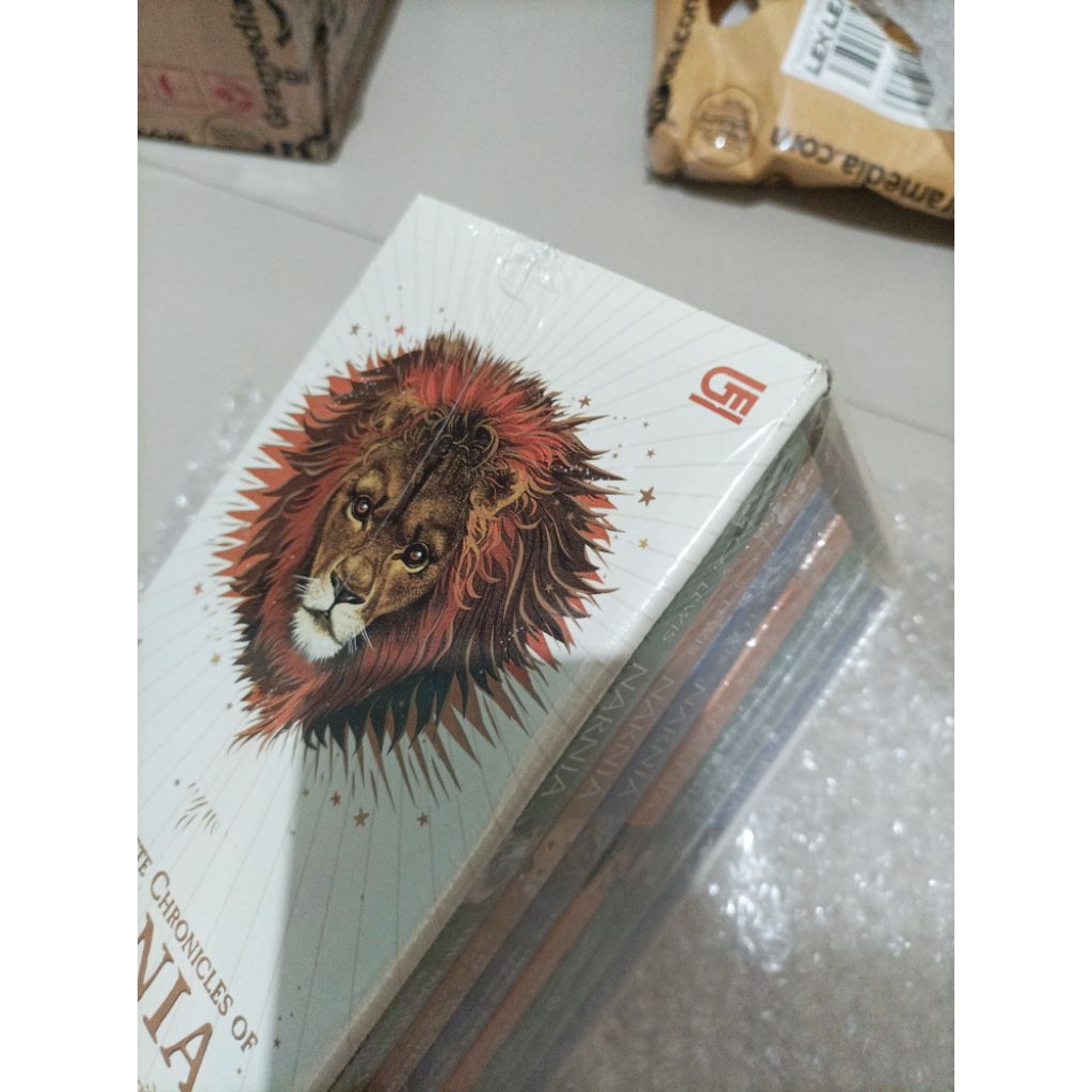 SET BOX BUKU NARNIA