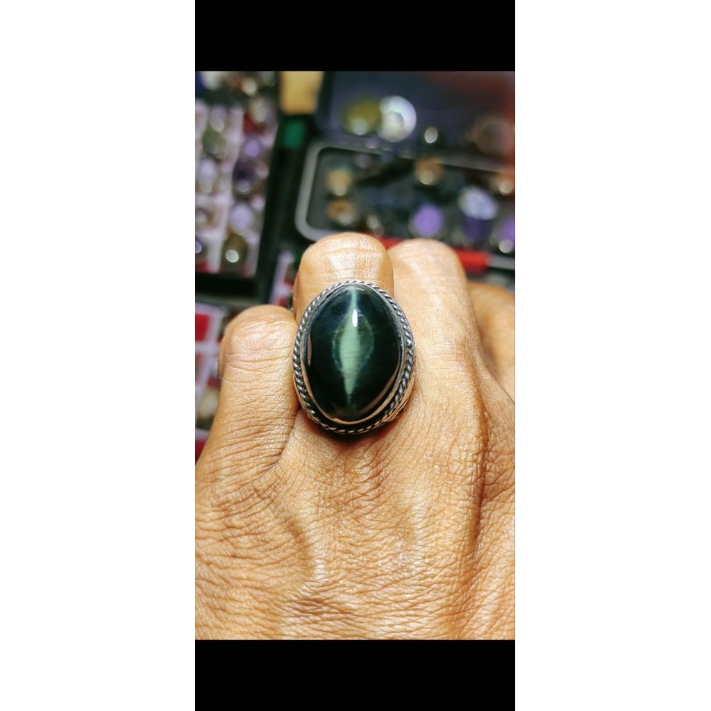 Narural batu hawk eye kendit