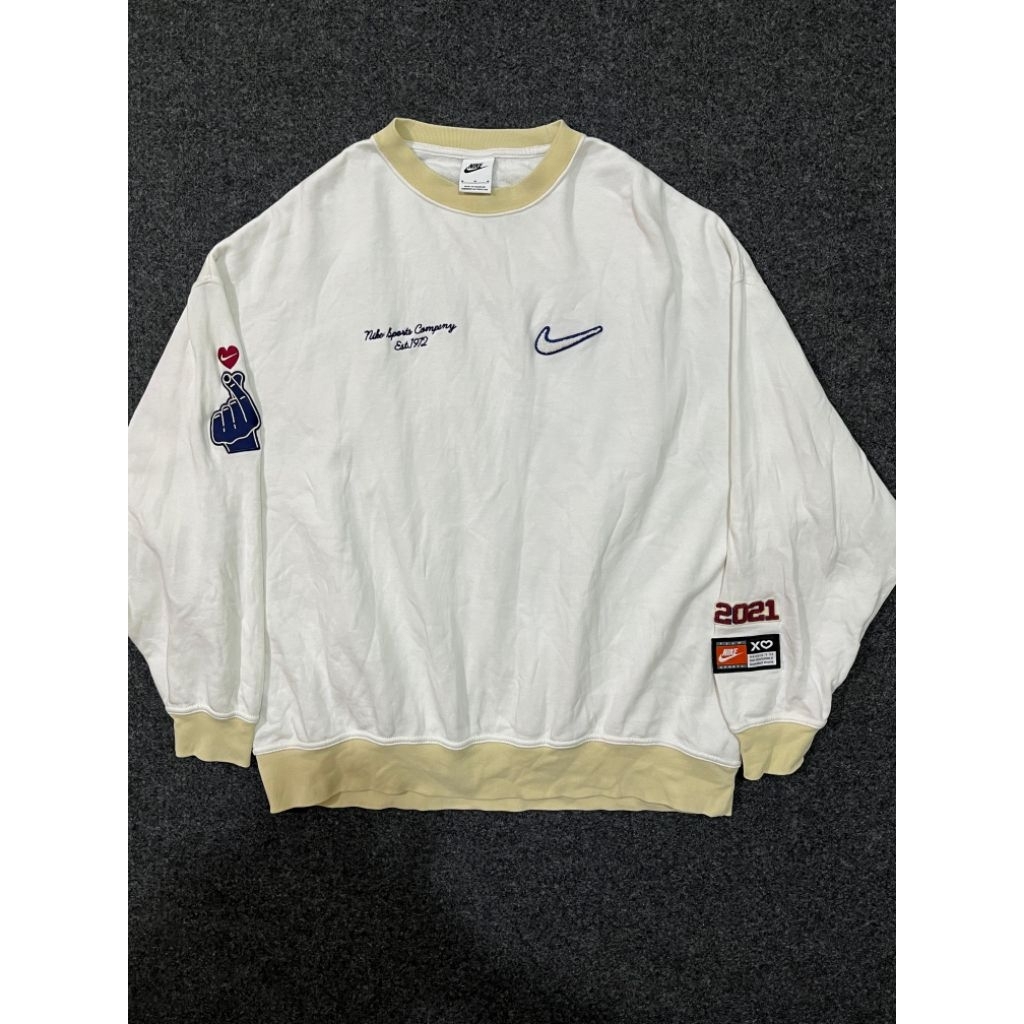 CN Nike Essential Oversize FullBordir