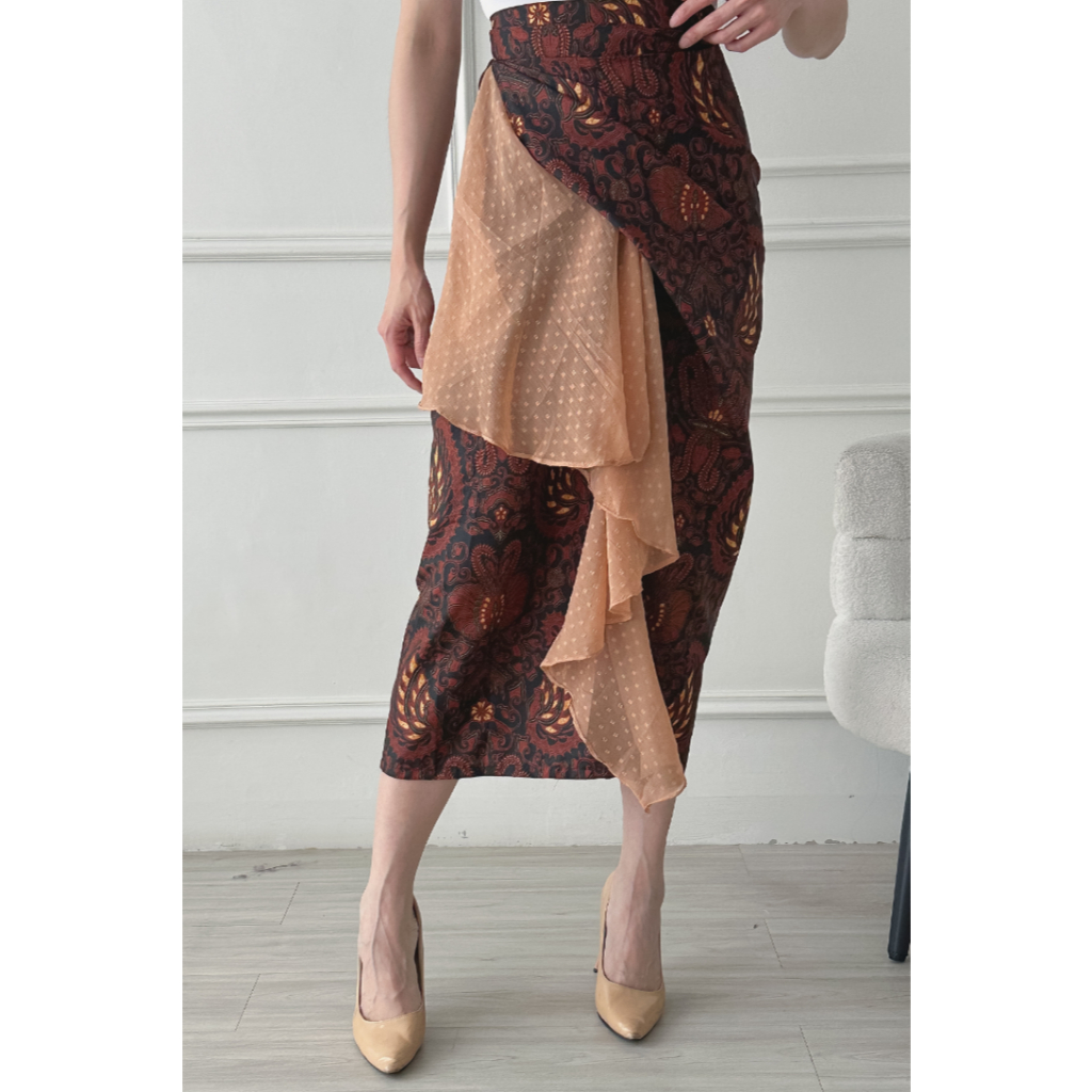 DHIEVINE BATIK Andhika Frills Batik Sogan Sarong Rok Lilit Batik