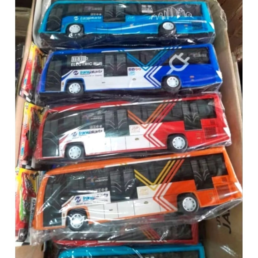 Mainan Bus Transjakarta Tanpa Lampu dan Musik Ukuran Besar