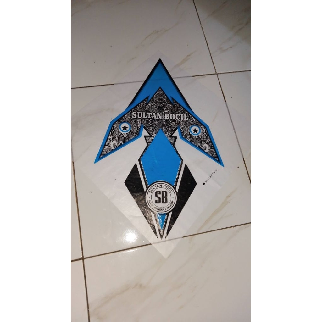 kertas layangan 2 warna Sukhoi warna