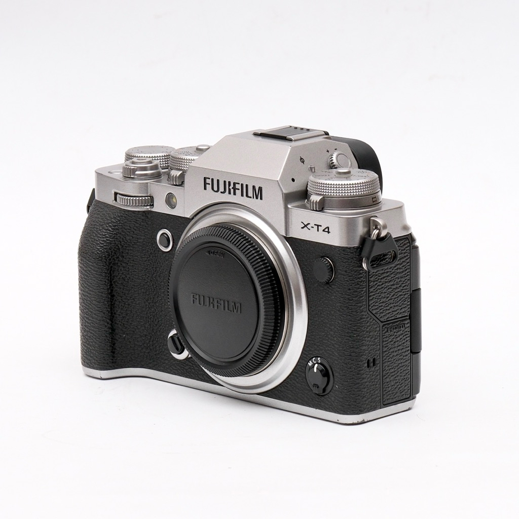 Kamera Fujifilm XT4 Body Only Bekas Second