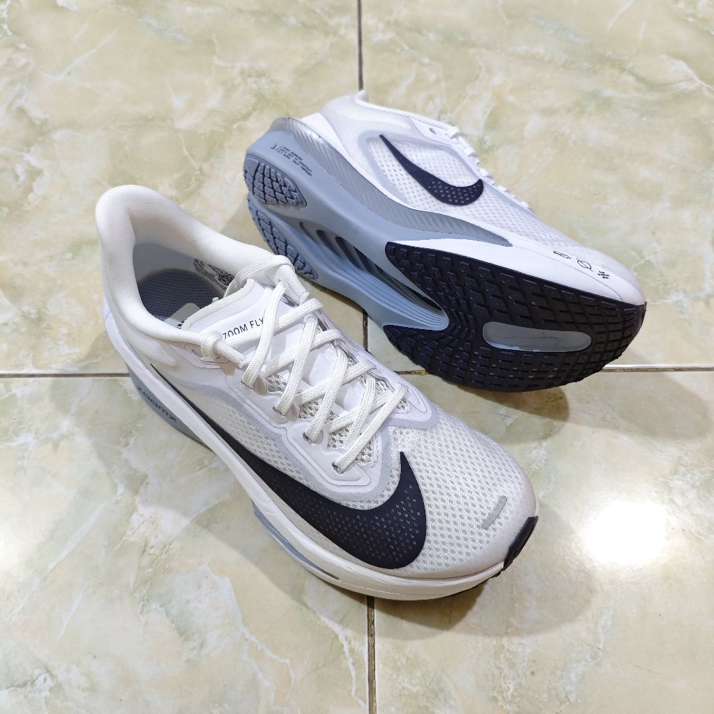 Sepatu Nike Zoom Fly 6 Women