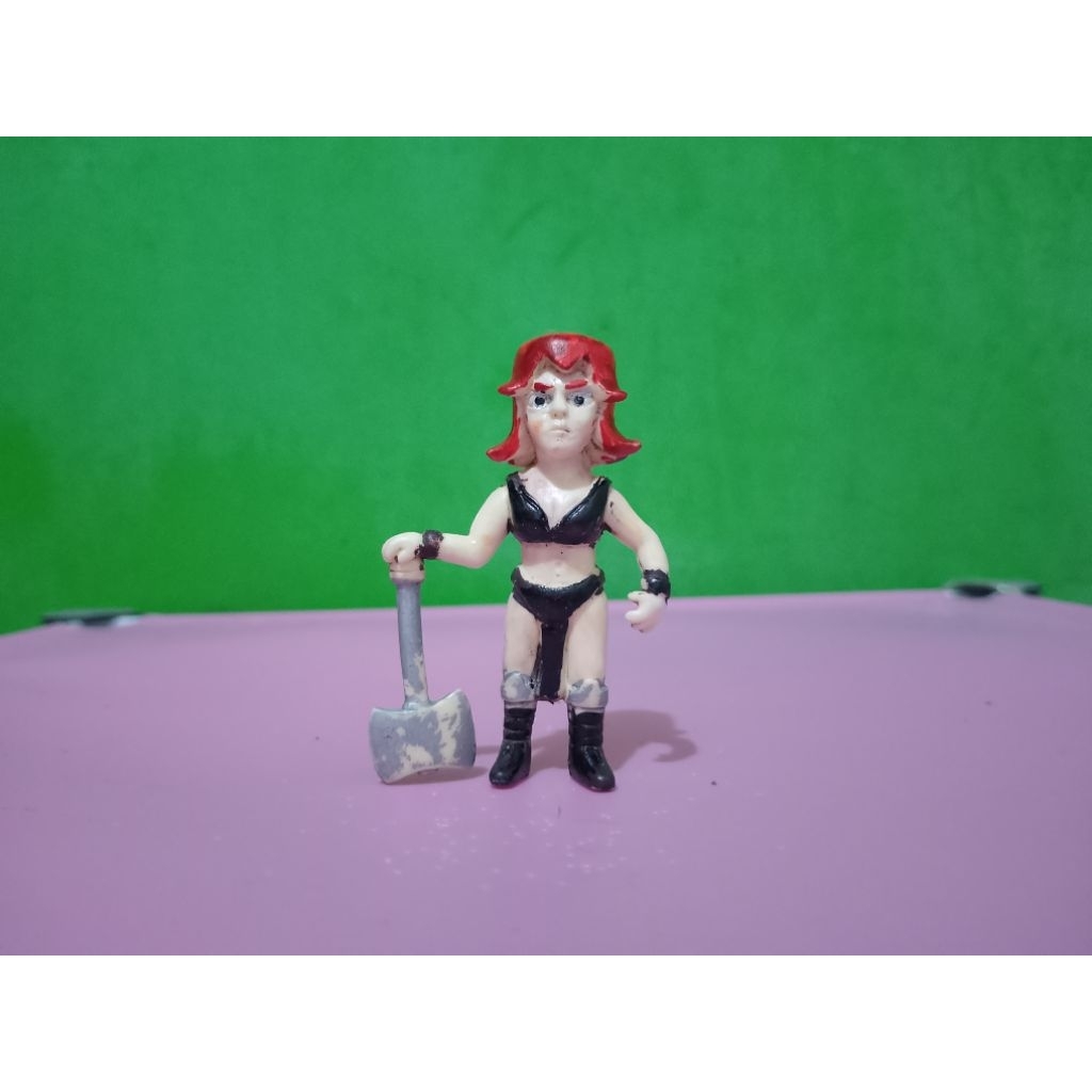 Figure CLASH OF CLANS - VALKYRIE - Murah Retro Vintage Rare Koleksi Mainan Anak Anak Nostalgia Jadul