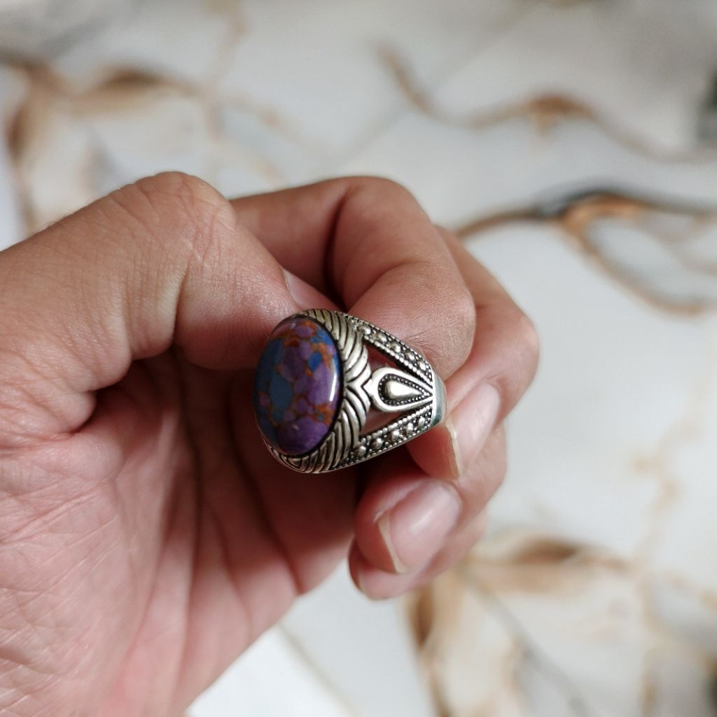 CINCIN BATU AKIK VIRUS