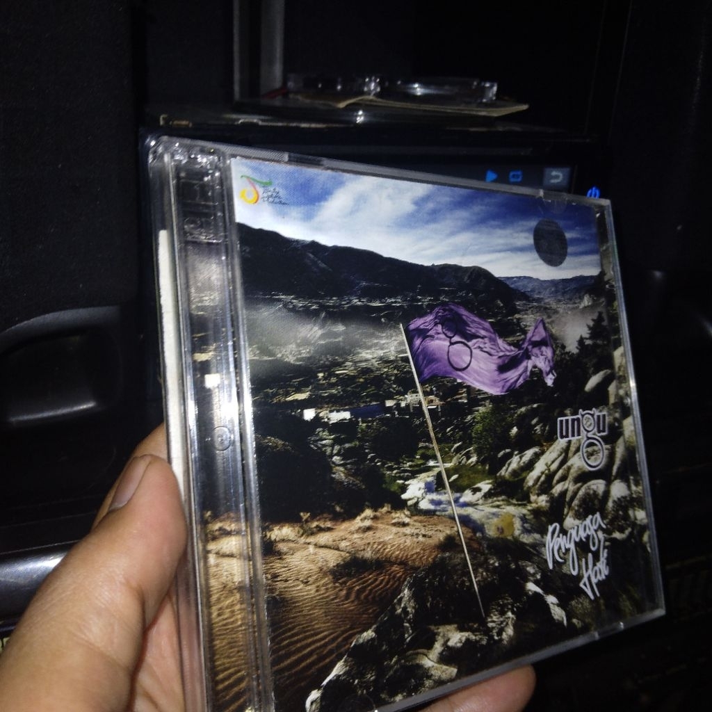 Cd Ungu Penguasa Hati