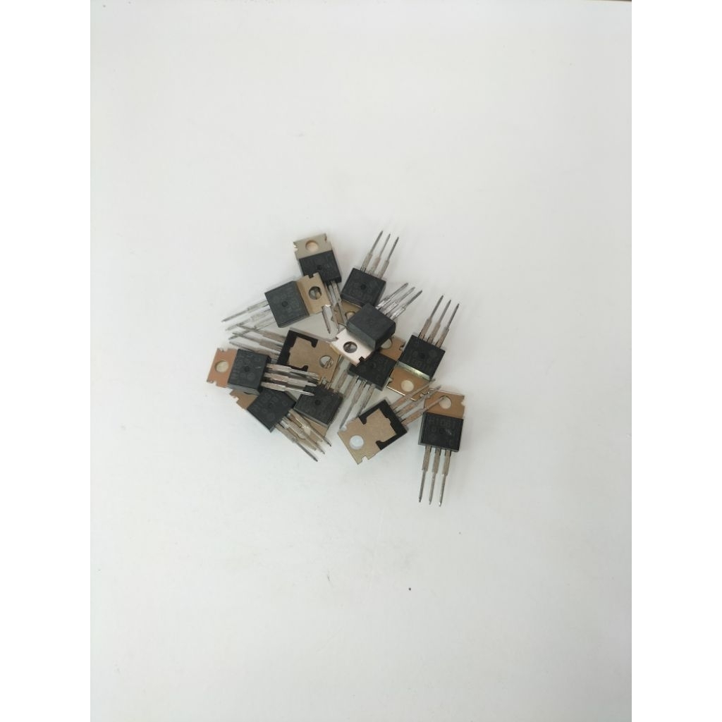 TRANSISTOR H1061 2SC1061