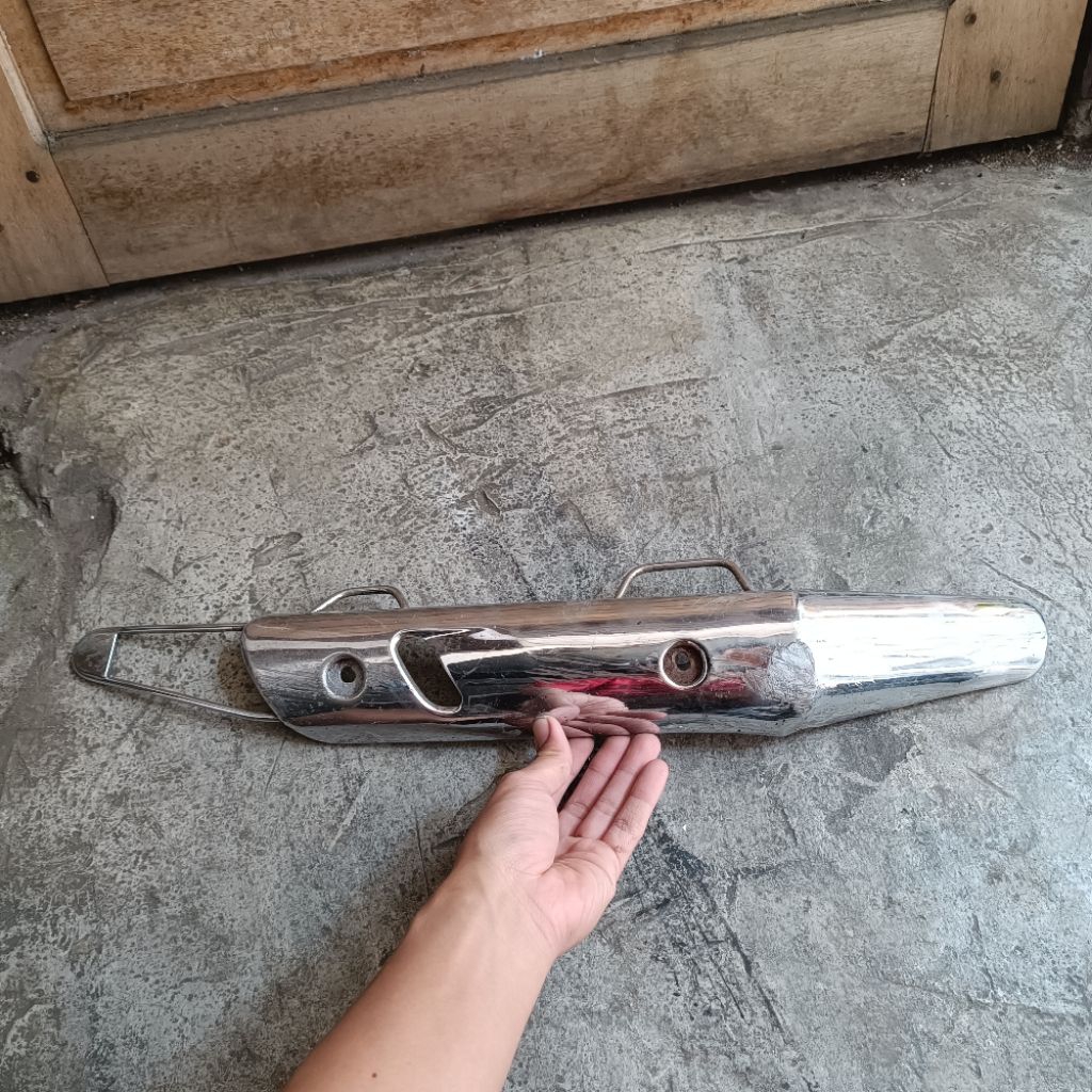 tameng pelindung knalpot yamaha scorpio z 5 BP original copotan motor
