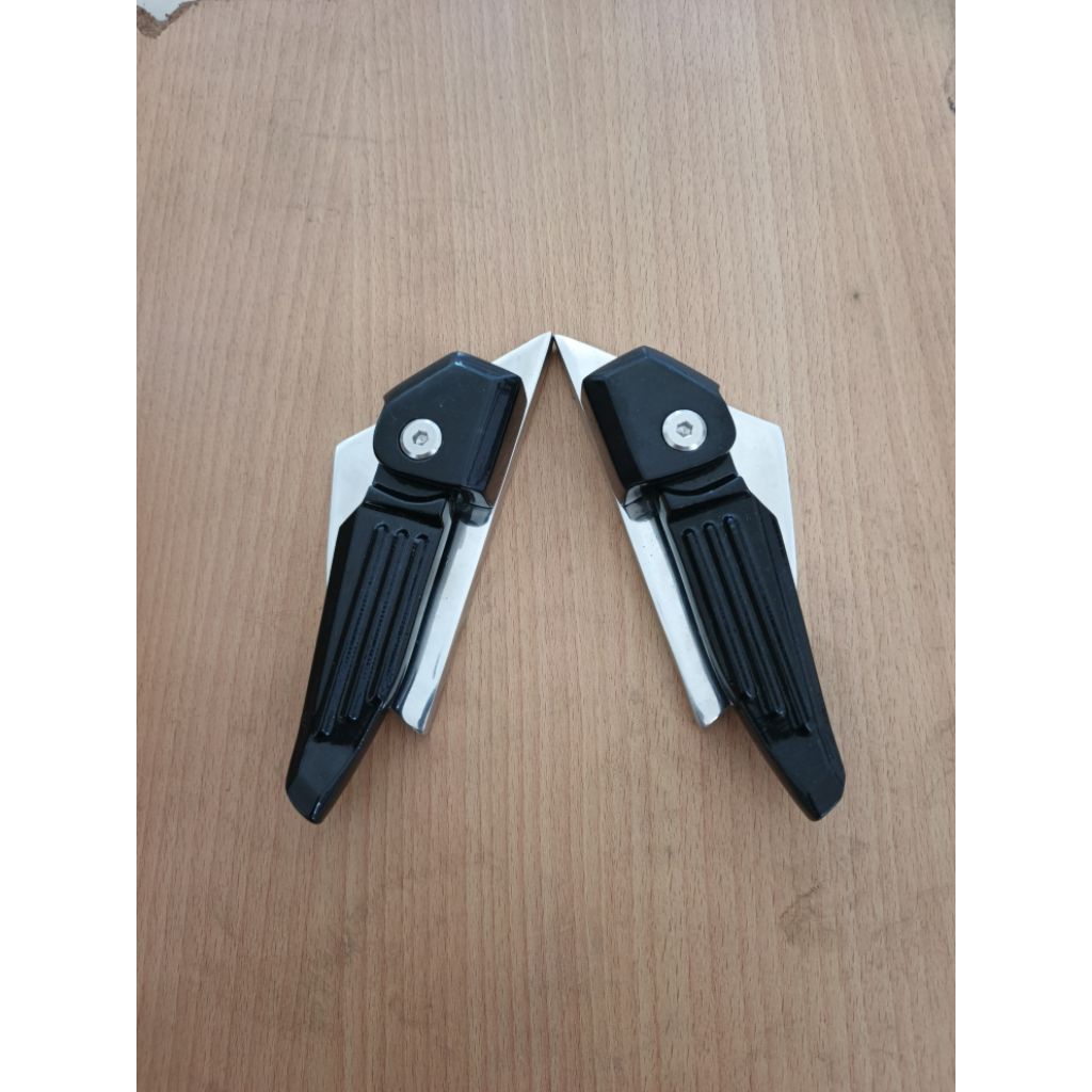 FOOTSTEP VESPA MATIC LX S V / PIJAKAN KAKI BELAKANG VESPA MATIC