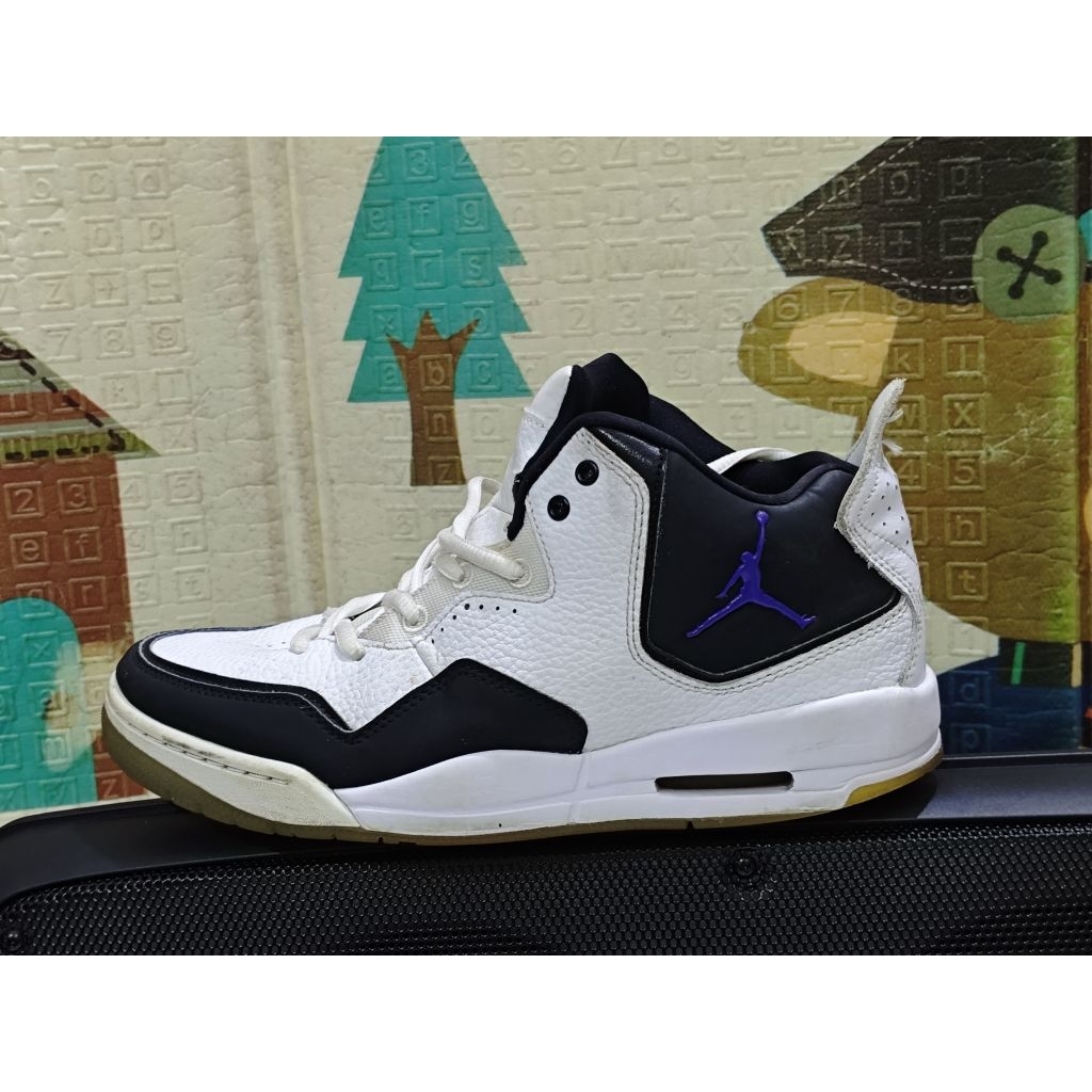 Nike Jordan Courtside 23