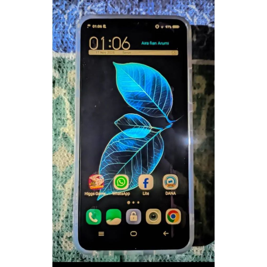 vivo y83 ram 3/16 hp sama charger dan silicon normal siap pakai