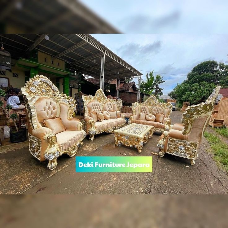 Kursi Sofa Ruang Tamu Mewah Elegan Sultan 1 Set 3211 Gold Asli Ukiran Kayu Jati Jepara Mebel Modern