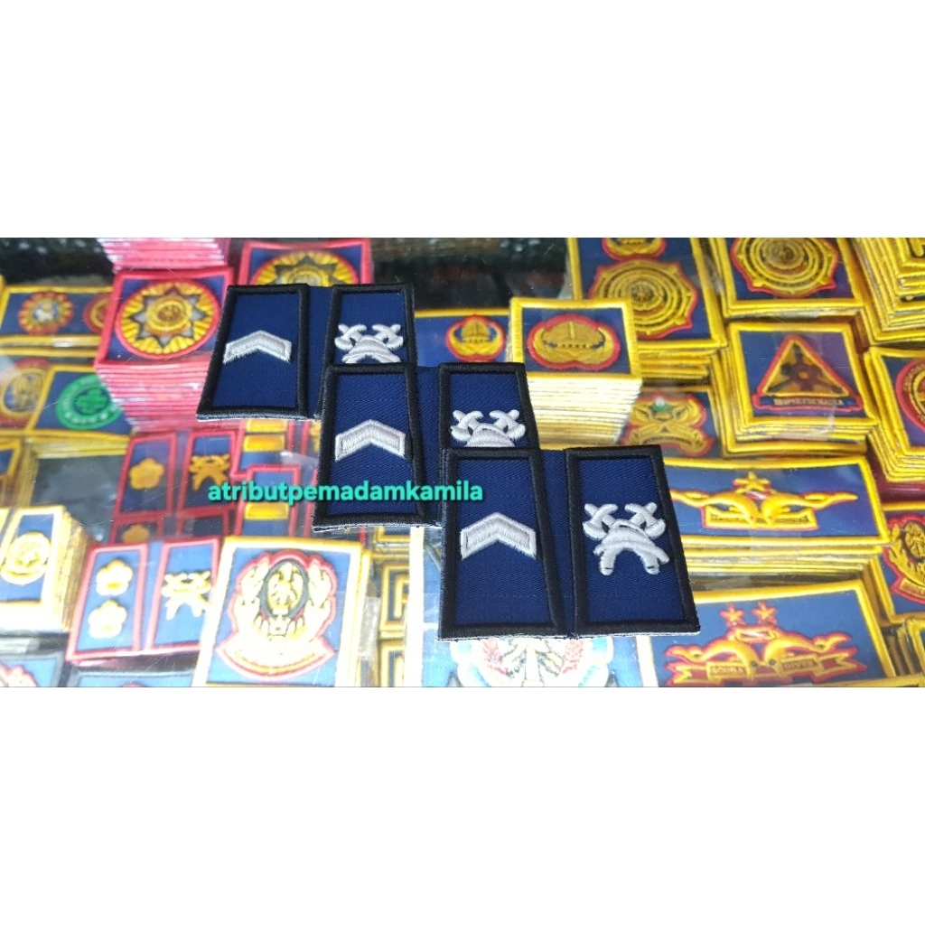 pangkat PDL lapangan pemadam damkar 2a IIa lis hitam ( 1 pacang ) bordir timbul