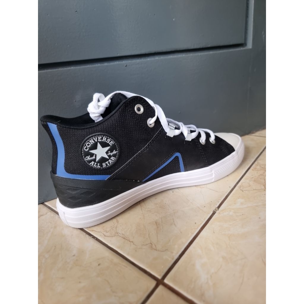 Converse Chuck Taylor size 45