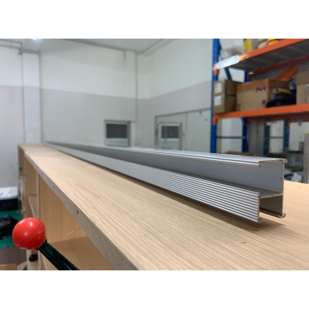 Mounting Bracket Panel Surya / Solar Panel Rail - Aluminium Rail Solar Panel PV  (2,4 m)