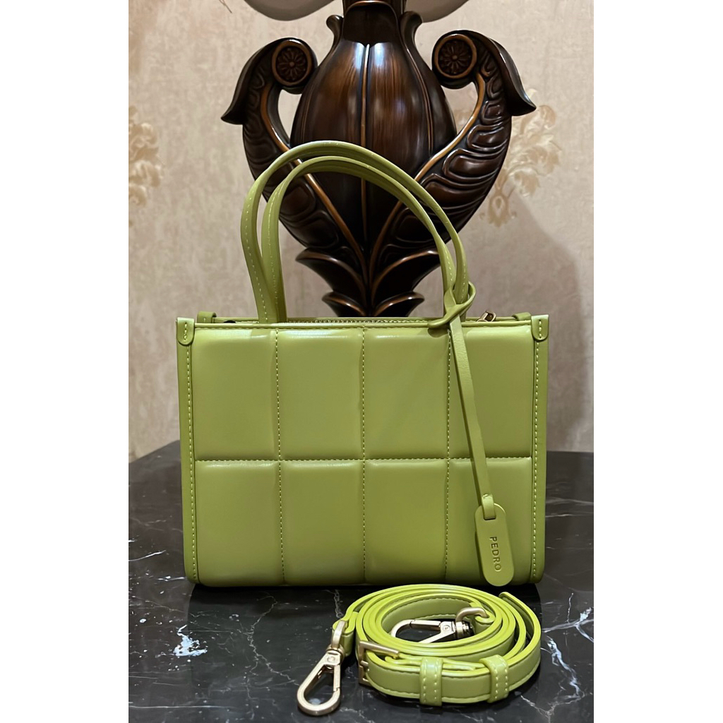 Pedro Top Handle Bag Berlapis - Olive Rp1.399.000 -> Rp750.000 (100% Original Store)