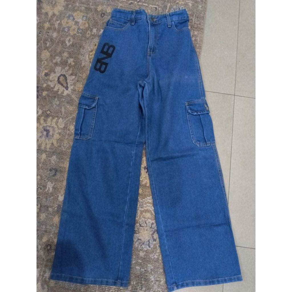 Celana Jeans Wanita BNB