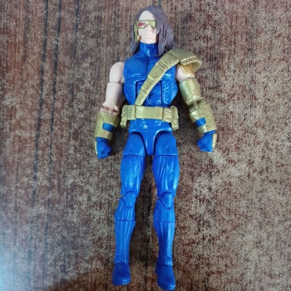 Marvel Legends Cyclops