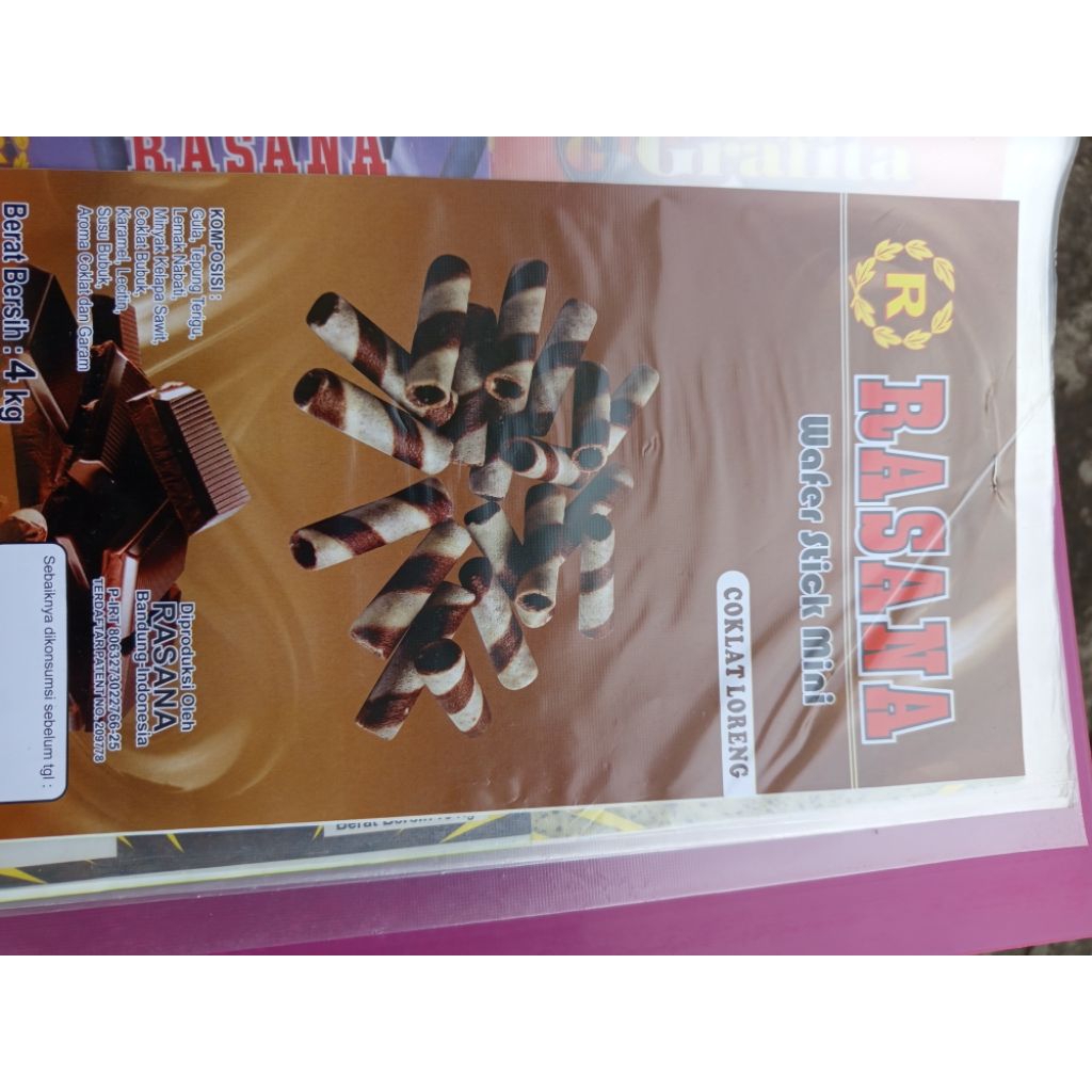 Wafer Stick Mini // Astor Mini Loreng Blek 4 Kg