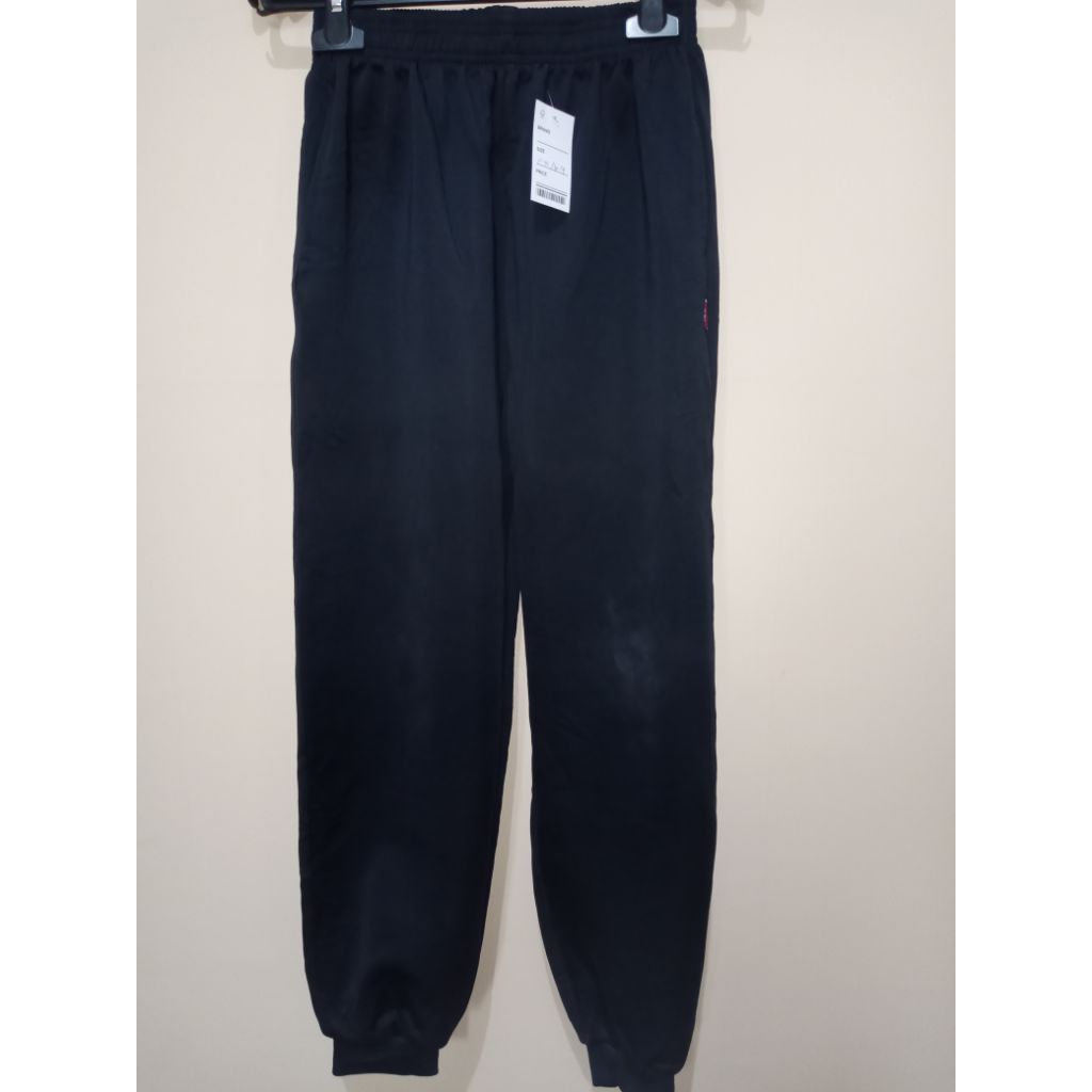 CELANA TRAINING PRELOVED