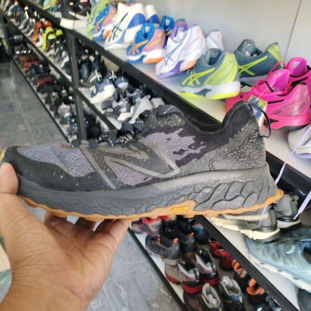 SEPATU NEW BALANCE SECOND ORIGINAL