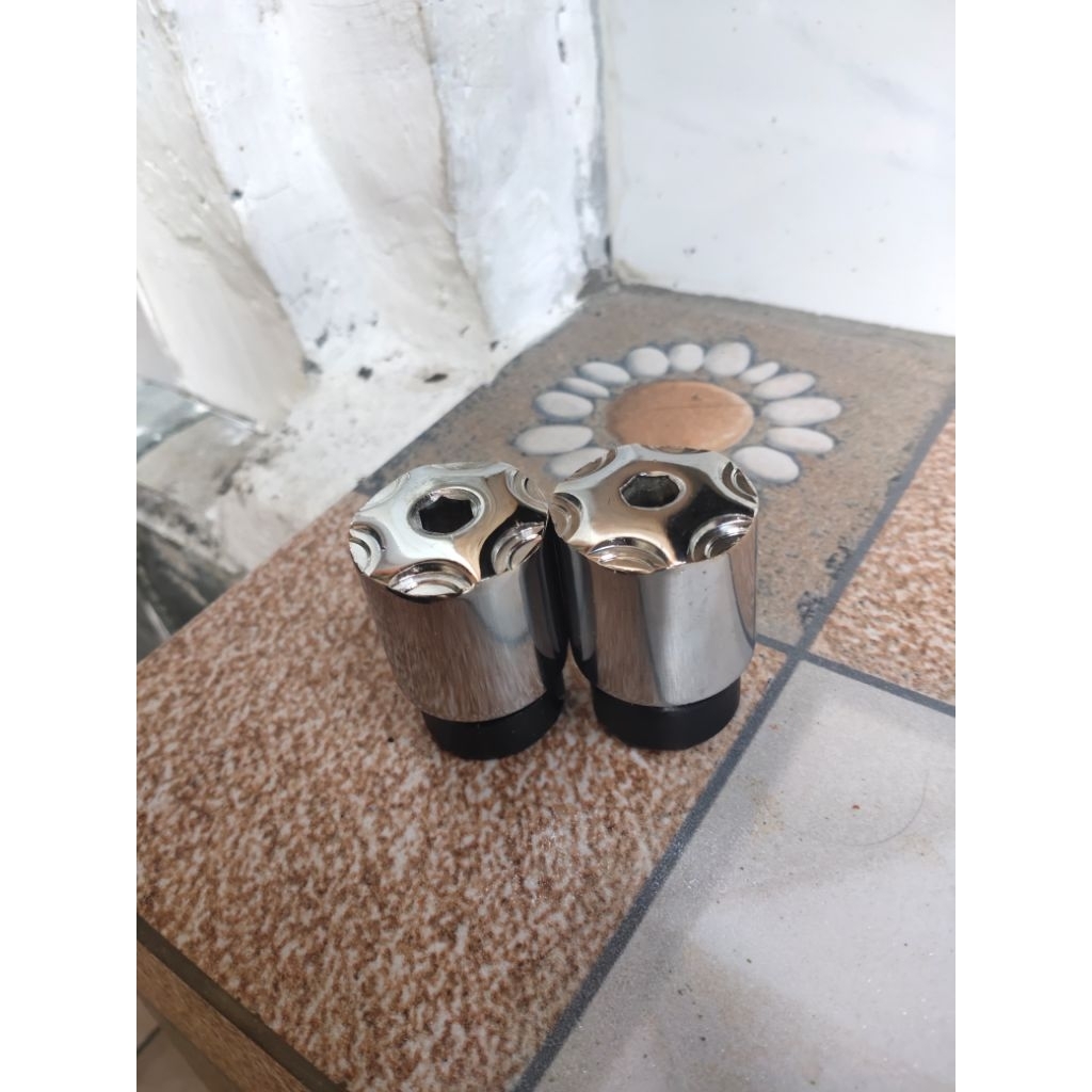 peninghi skok ninja gorilla