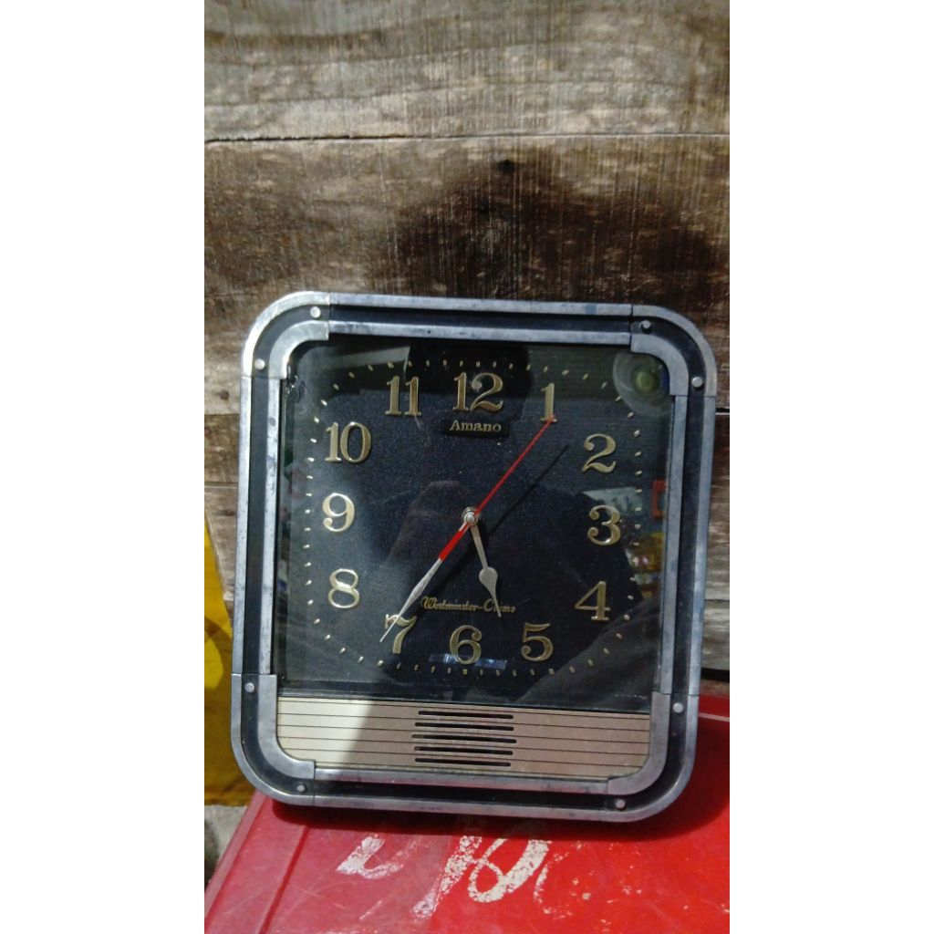 Jam dinding 95k jadul antik kuno lawas vintage display normal