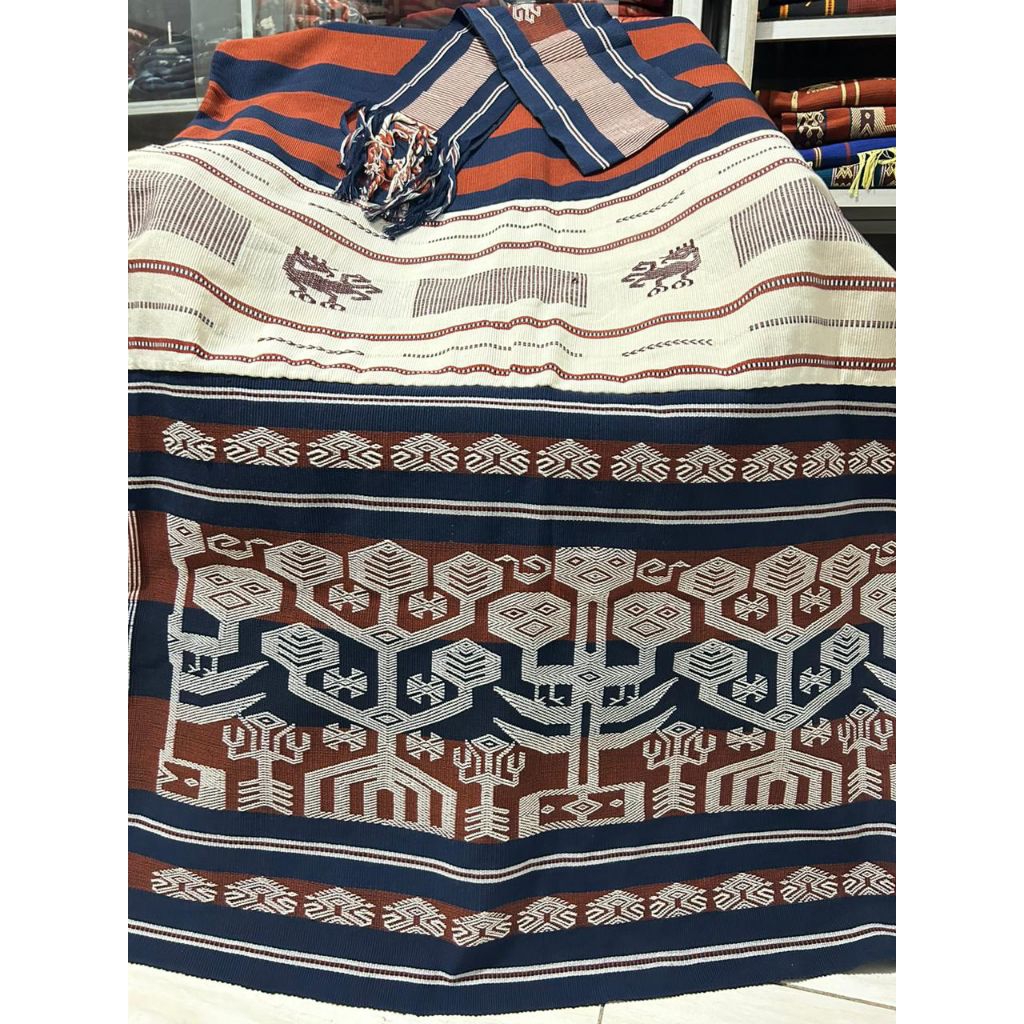 kain pahikung Sumba Timur