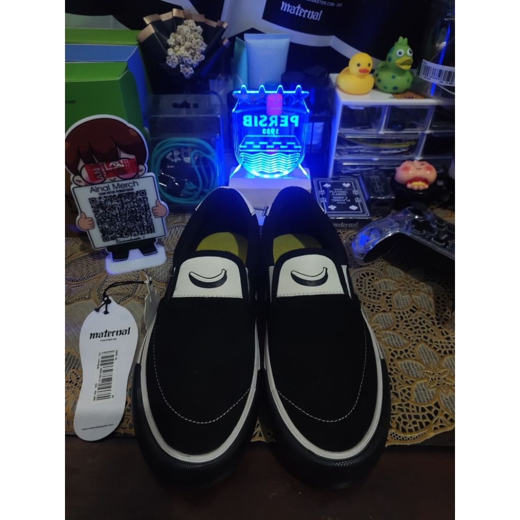 Shoes/Sepatu Maternal x FYC Forever Young Crew