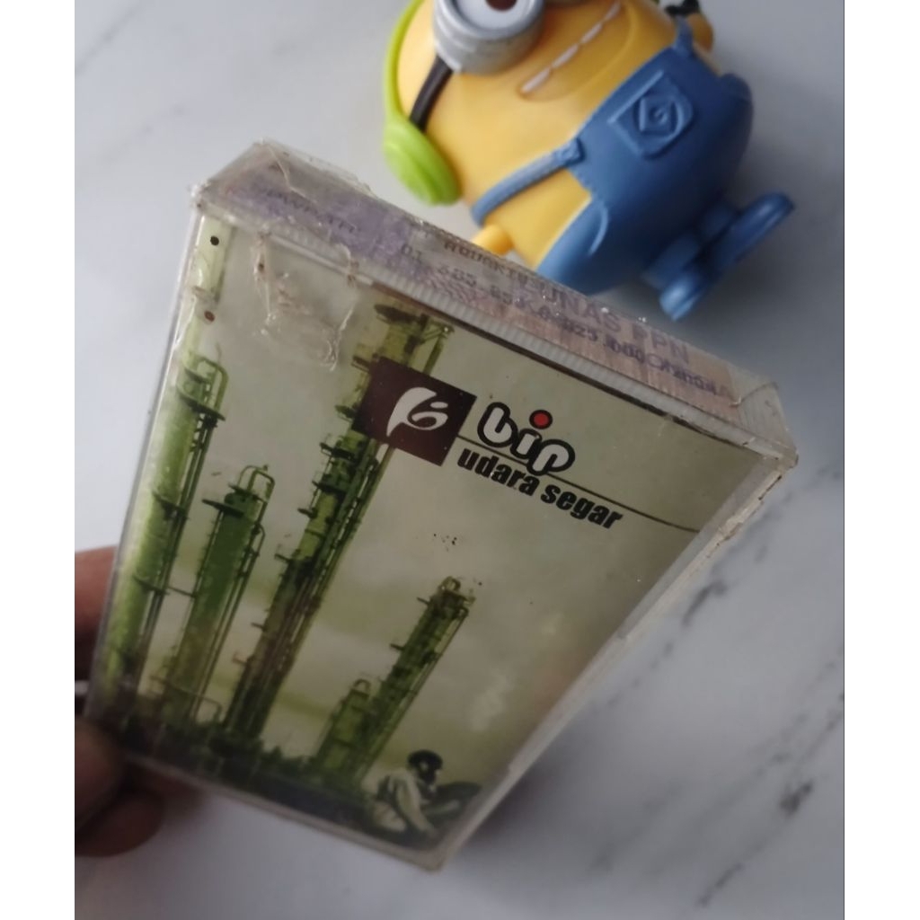 kaset pita bip udara segar segel