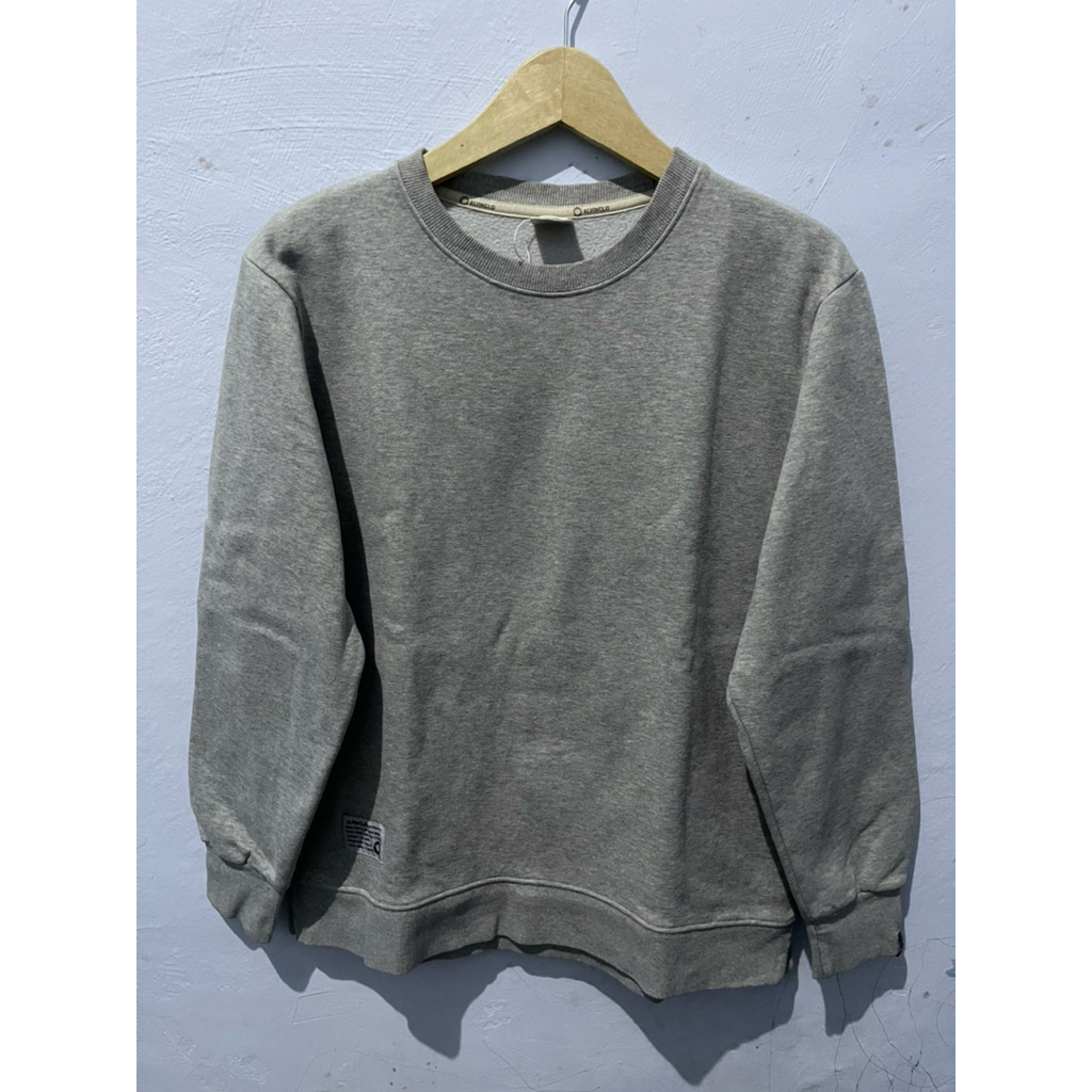 Crewneck Alvinclo Abu Original Second